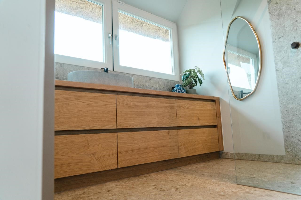 Eikenhouten badmeubel