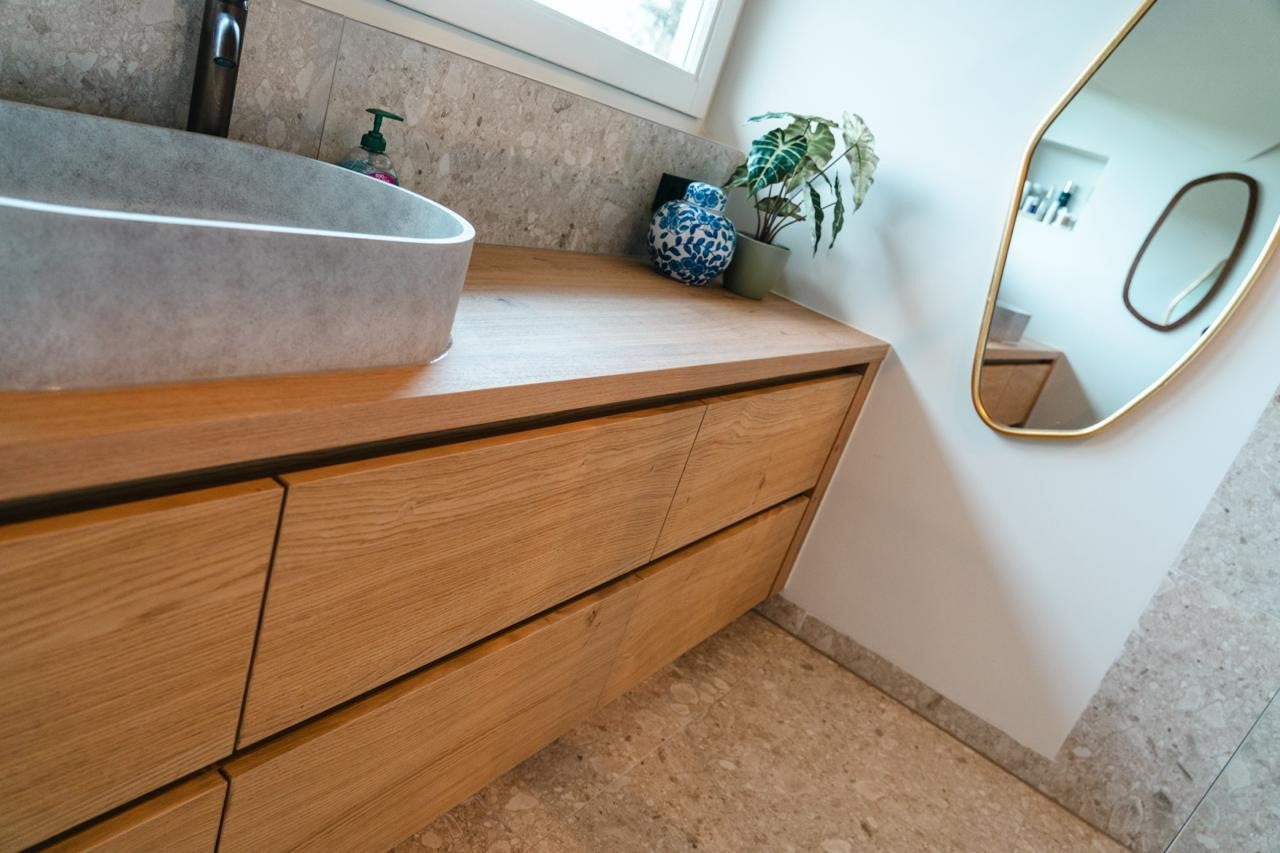 Eikenhouten badmeubel