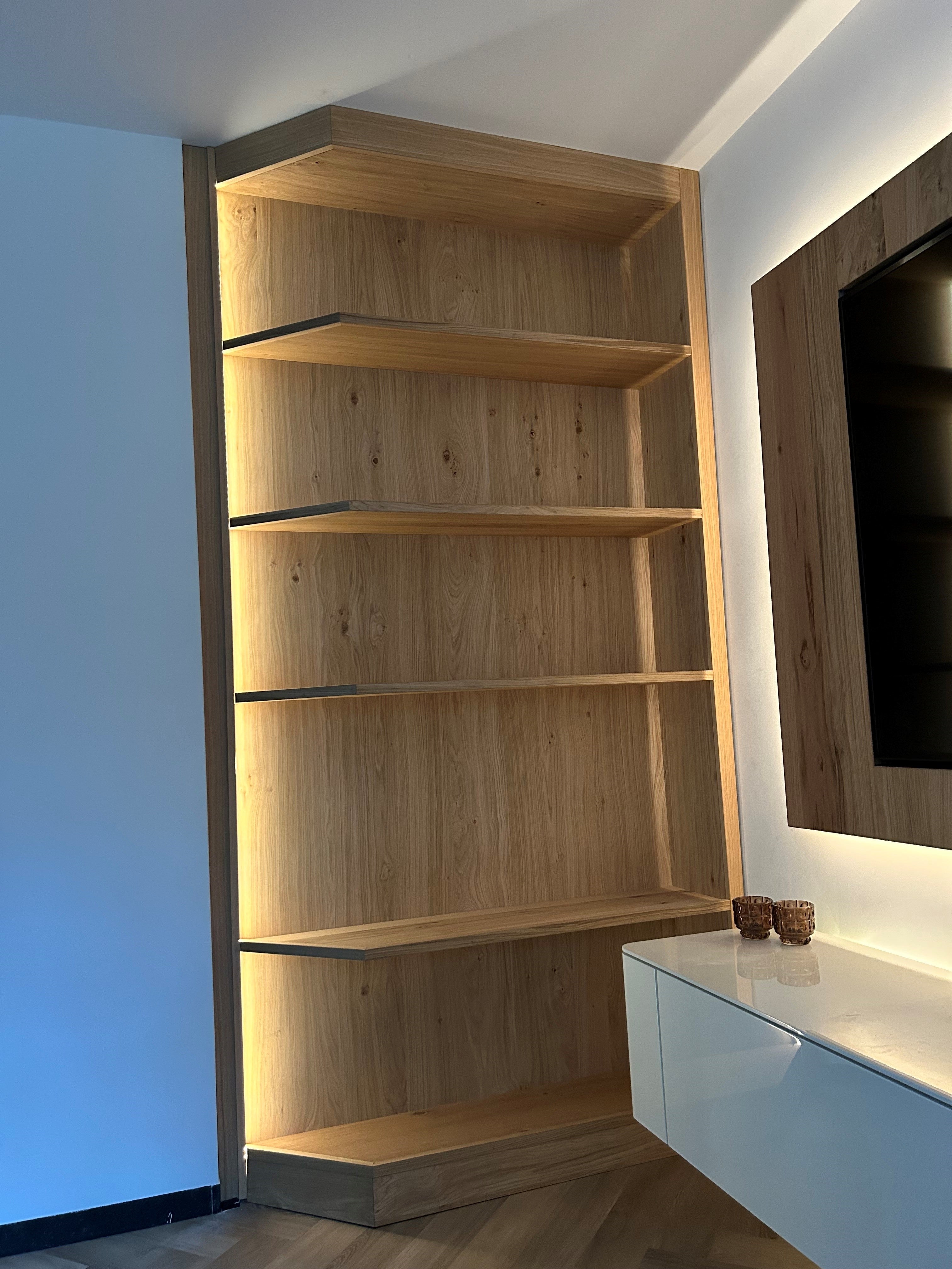 Eikenhouten Cinewall