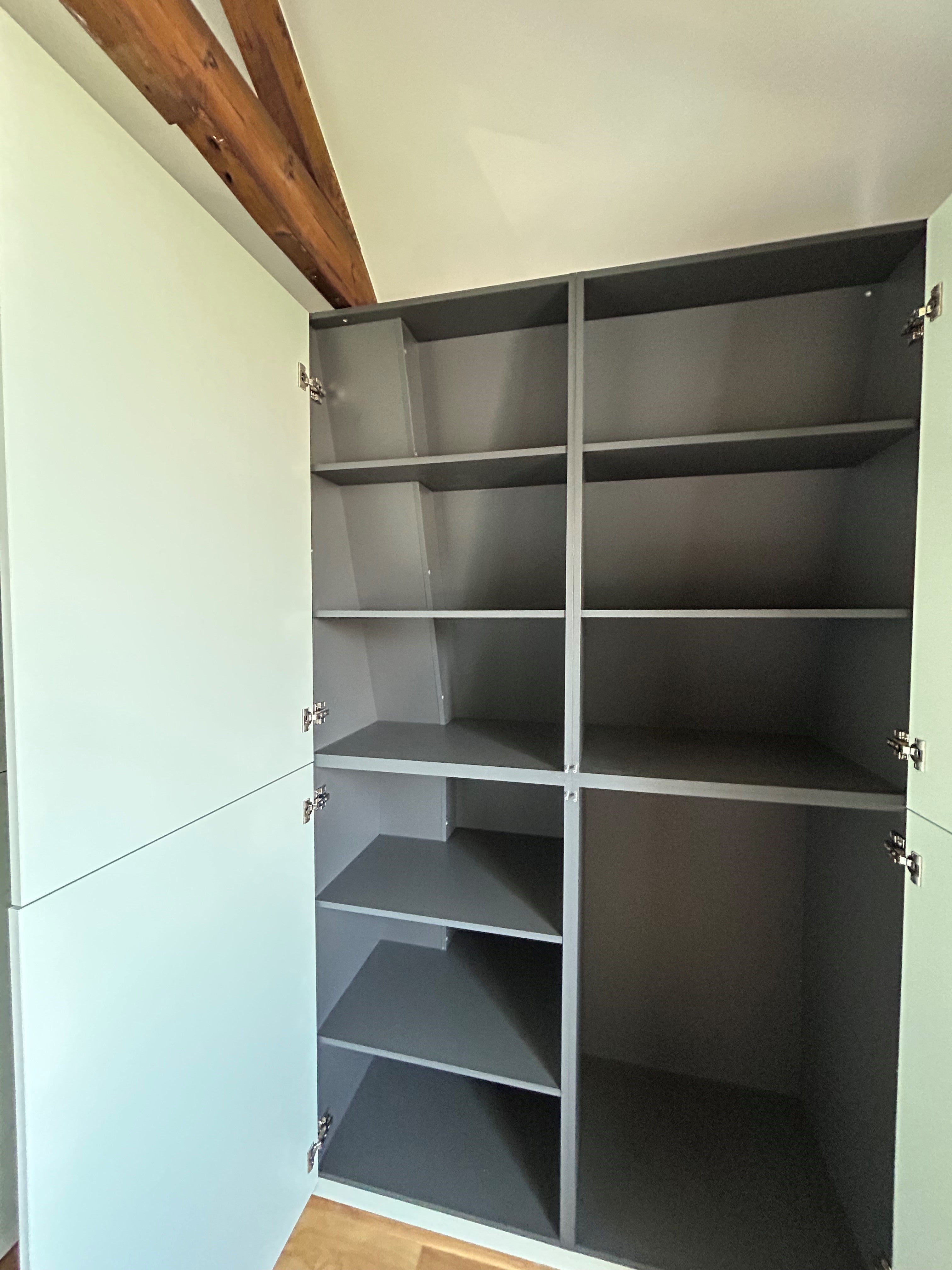 Schuine kast met bureau Amsterdam